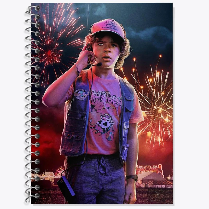 دفتر زبان 50 برگ خندالو مدل دو خط طرح داستین هندرسون استرینجر تینگز Stranger Things کد 10852