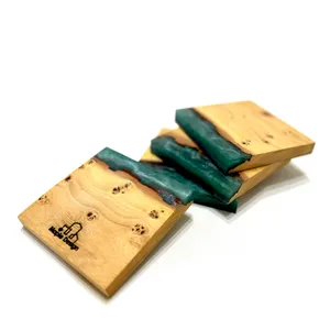 زیر لیوانی رزینی میپل دیزاین مدل peacock-w-100 بسته 4 عددی