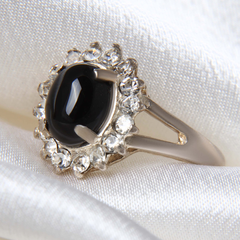 انگشتر نقره زنانه مدل سنگ عقیق کد AW_560