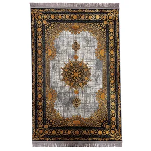 فرش ماشینی سیزان کد 70005 زمینه طلایی