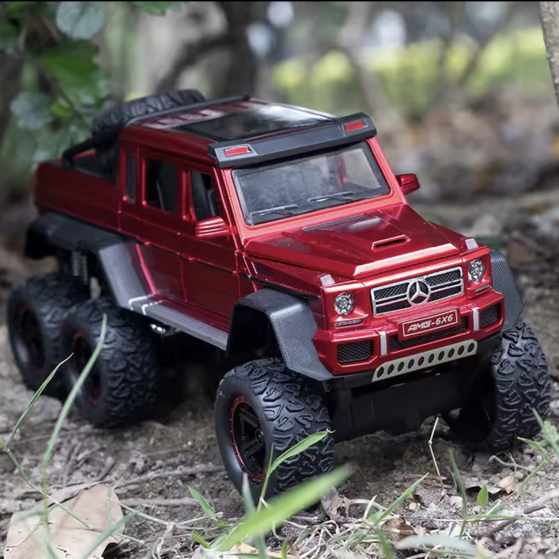 ماشین بازی مدل مرسدس بنز جی کلاس شش چرخ