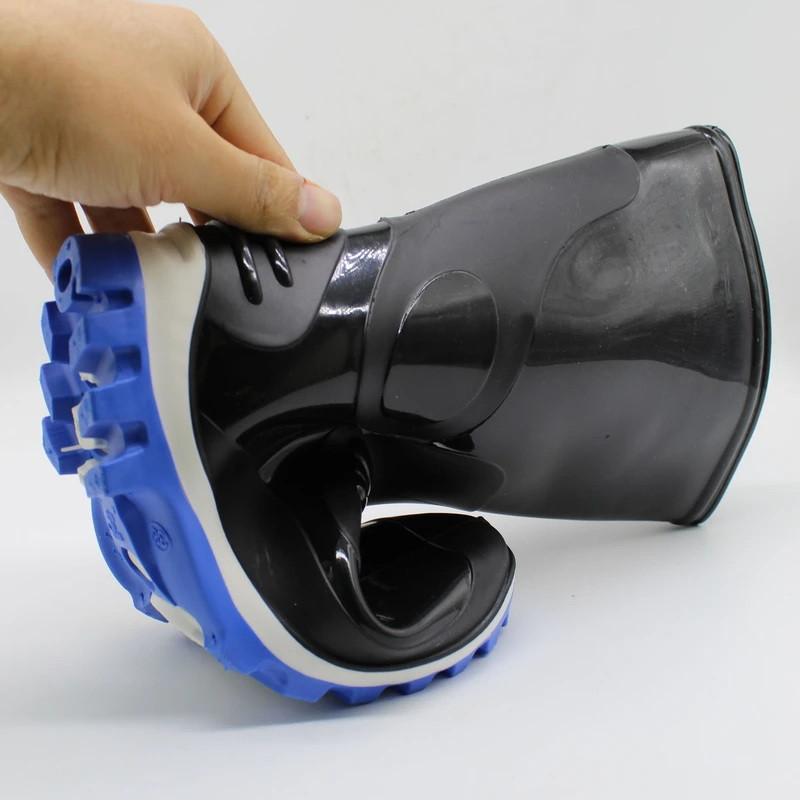 چکمه ایمنی ماناپا کد 11