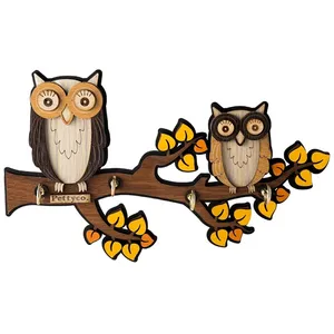 جاکلیدی چوبی پتیکو مدل Owel کد 02