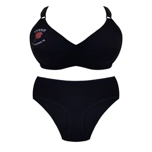 ست شورت و سوتین زنانه مدل نخی رنگ مشکی