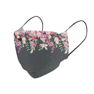 ماسک پارچه‌ای مدل گلدار