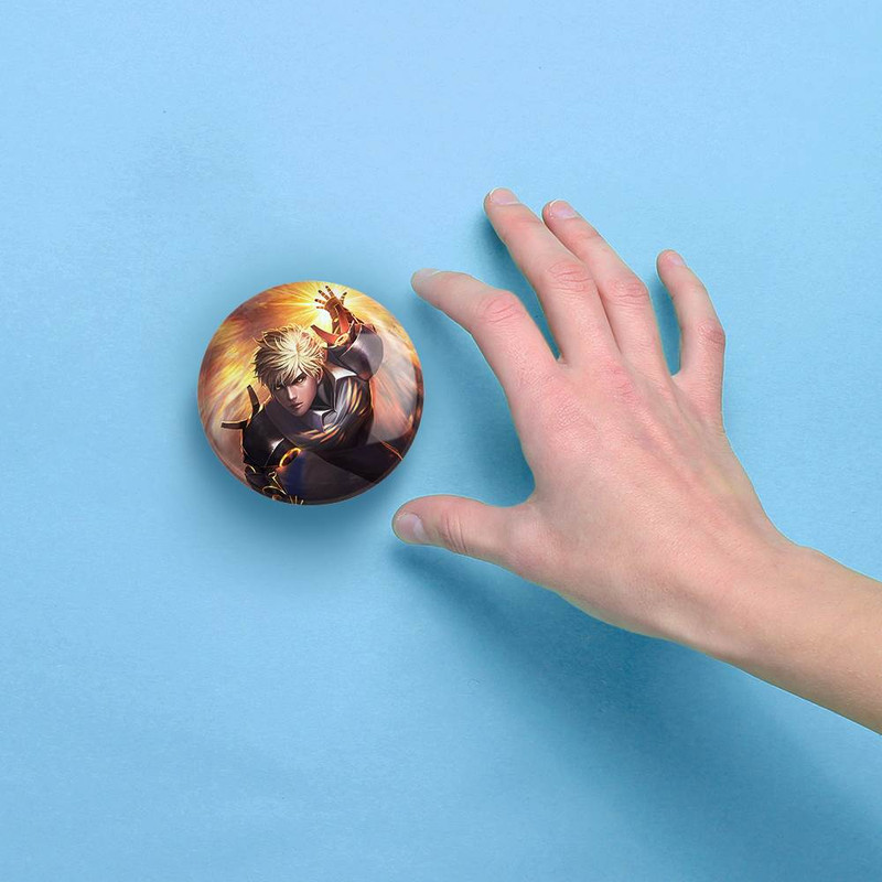 آینه جیبی خندالو مدل جنوس انیمه مرد تک مشتی One Punch Man  کد 11391