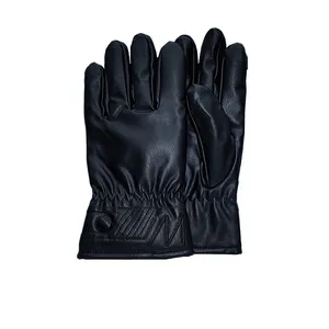 دستکش مدل زمستانی ضد آب داخل خز طرح 2 دکمه