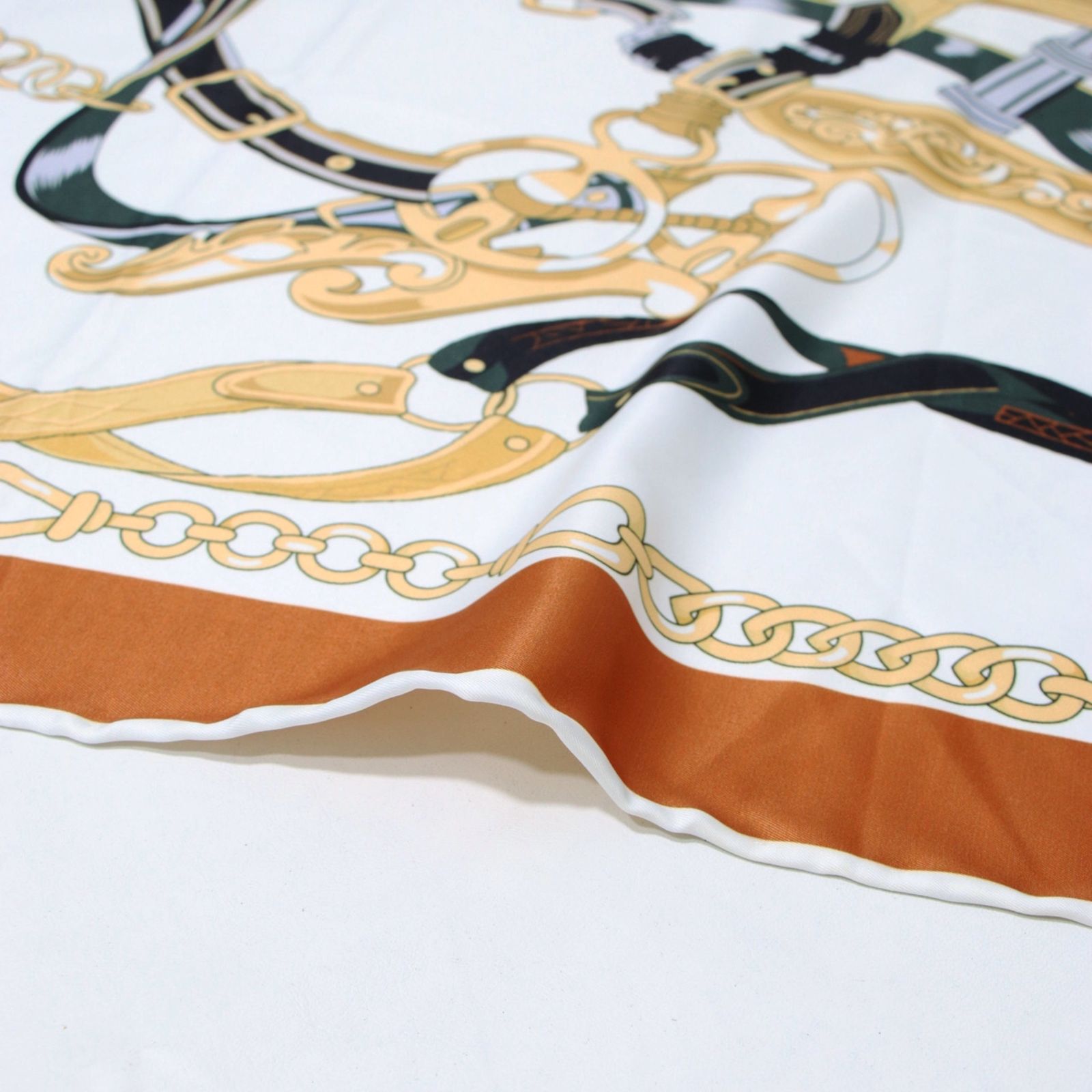 روسری زنانه آنالیا مدل ابریشم مزونی کاترینا کد a-5052 -  - 5