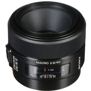 لنز دوربین سونی مدل 50mm f/2.8 Macro DT A-MOUNT