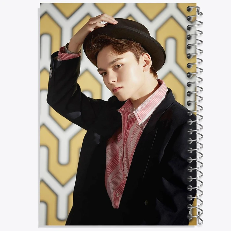 دفتر مشق 100 برگ خندالو طرح ورنون گروه سونتین Seventeen کد 12492