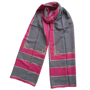 شال زنانه مدل نخی مجلسی راه راه پیچازی کد 32