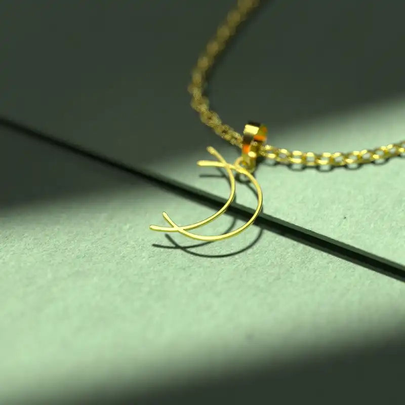 گردنبند طلا 18 عیار زنانه مدوپد مدل ماه کد F3-1-1068