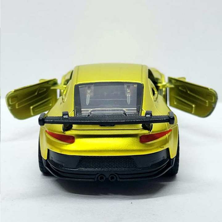 ماشین بازی مدل فراری فلزی