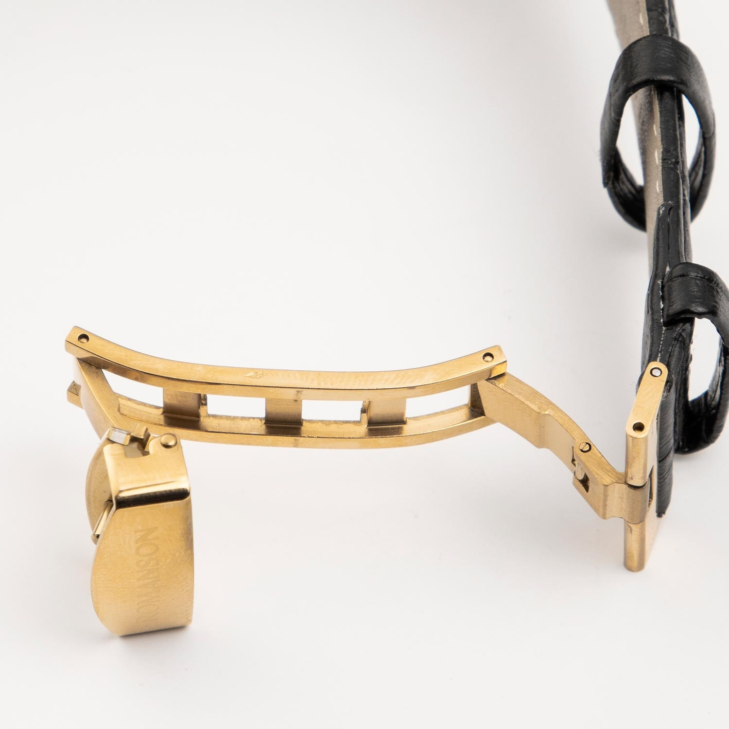 ساعت مچی عقربه‌ای مردانه رومانسون مدل سه موتور کورنوگراف بند چرمی طرح کوکو