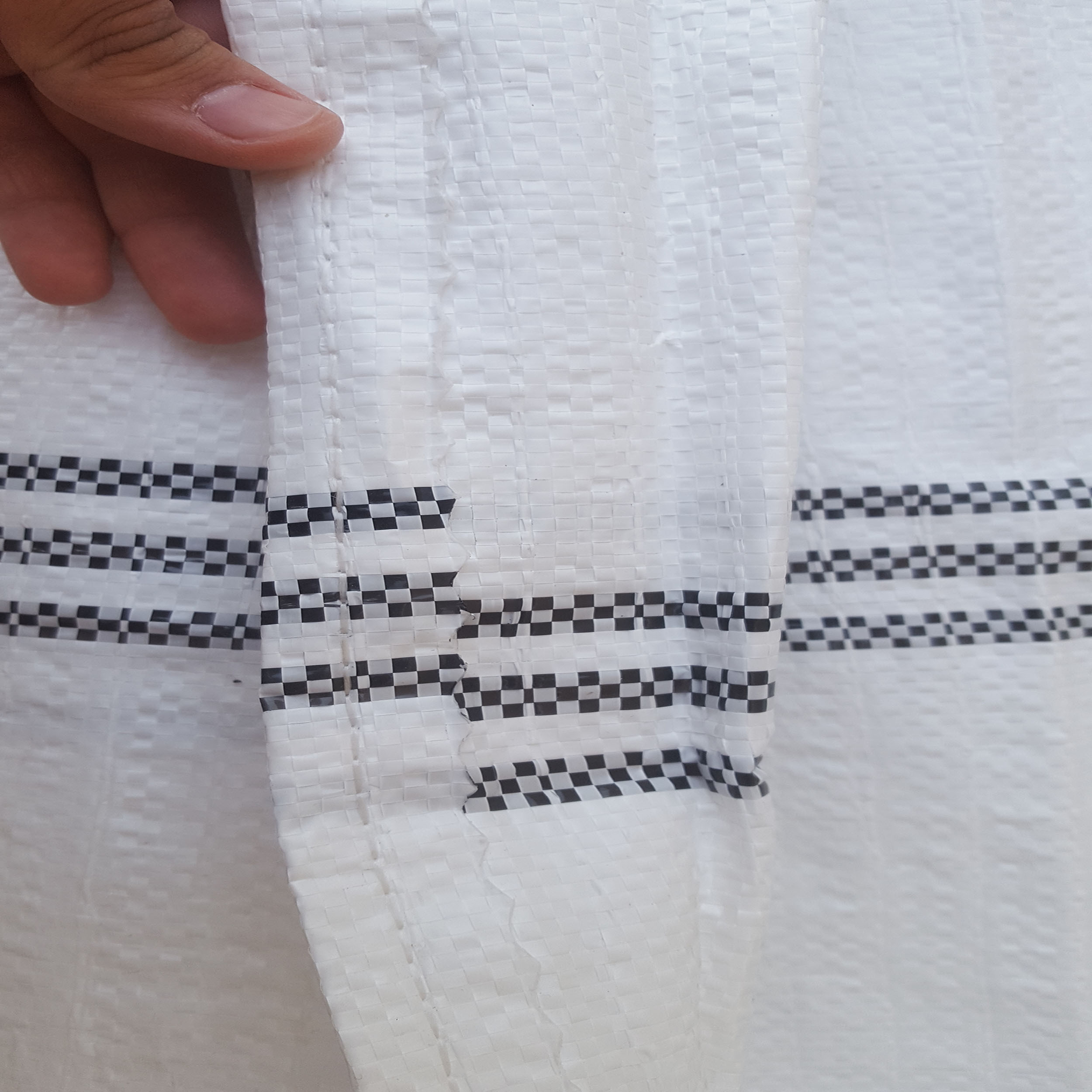 کیسه گونی مدل سه خط بسیار ضخیم 120×70 بسته 5 عددی