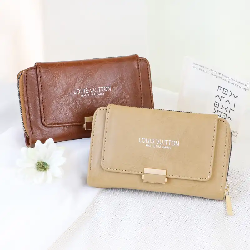 کیف پول زنانه مدل کالو