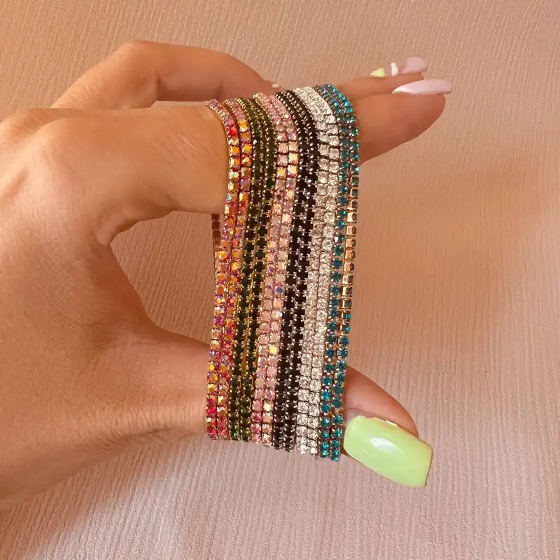 دستبند زنانه مدل نگینی کشی