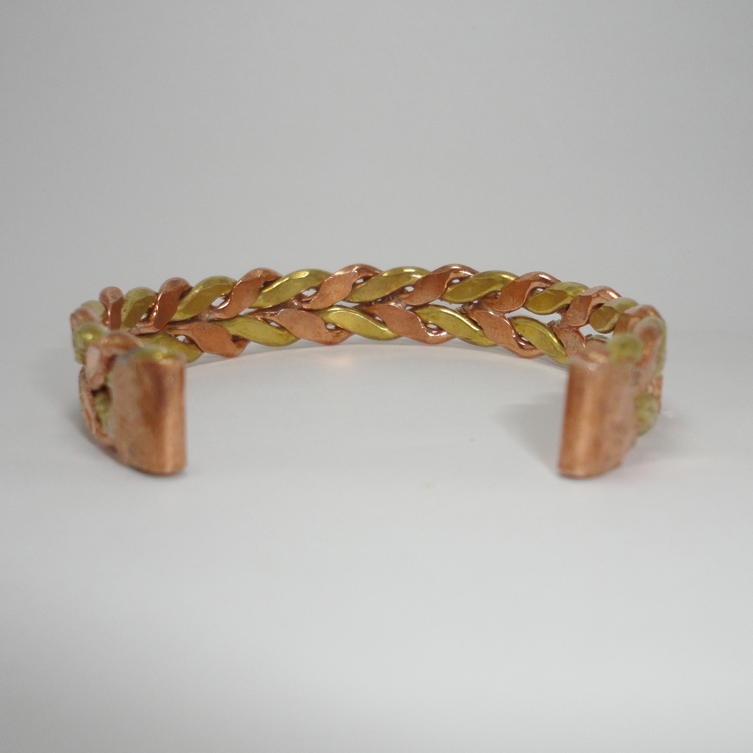 دستبند دستساز زنانه مدل گندمی دو رو