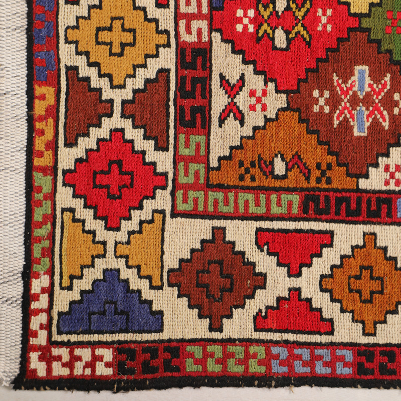 گلیم دستبافت دو و نیم متری مدل ورنی کد 4030202