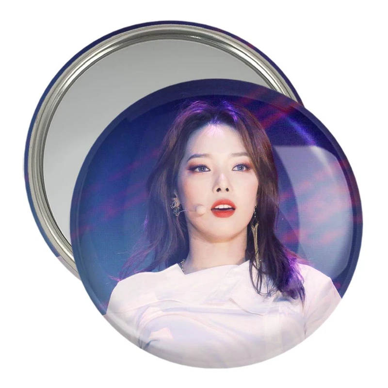 آینه جیبی خندالو مدل سومین گروه کارد KARD  کد 12396