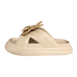 دمپایی زنانه پاپا مدل آلما کد 384