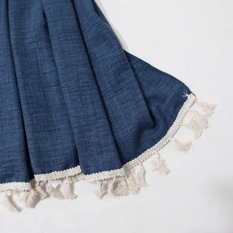 شال زنانه مدل نخی وارداتی طرح ساده حاشیه دار کد ana-4012