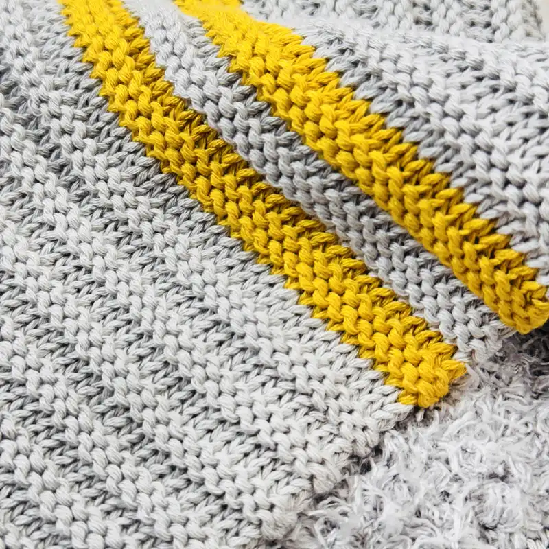 ست کلاه و شال گردن بافتنی نوزادی مدل 72006 رنگ طوسی