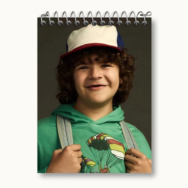 دفتر یادداشت 50 برگ خندالو مدل داستین سریال استرنجر تینگز Stranger Things کد 19317