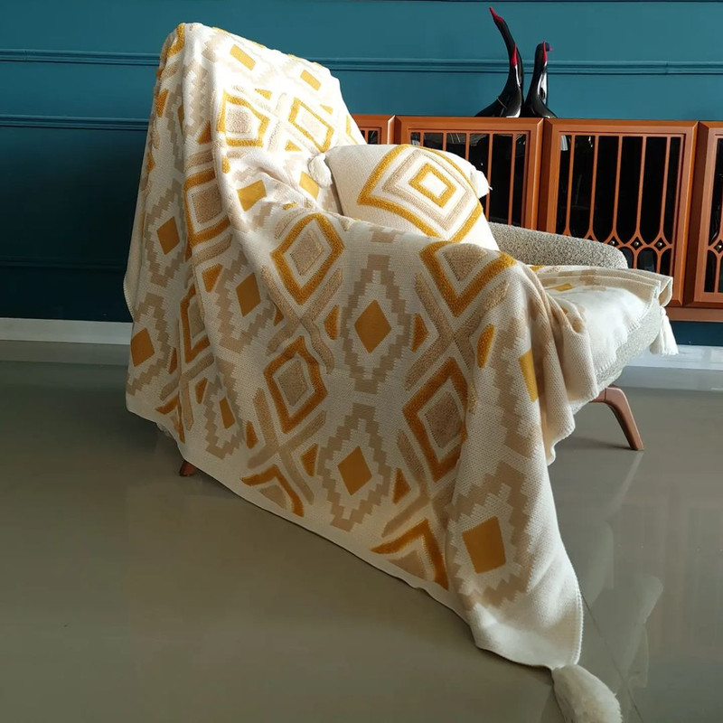 شال مبل و تخت مدل پانچدوزی سایز 142×175 سانتیمتر