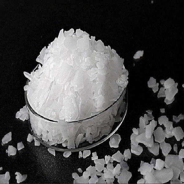 پتاسیم هیدروکسید پرک مدل 90% وزن 0.5 کیلوگرم