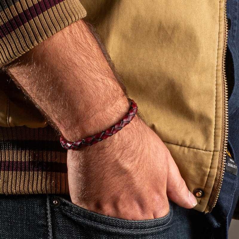 دستبند مردانه مدل DERI 857 دستبند مردانه مدل DERI 857