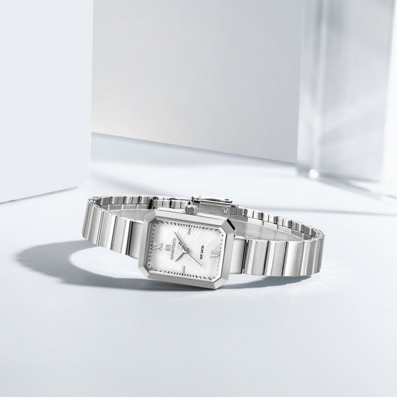 ساعت مچی عقربه‌ای کوارتز زنانه نیوی فورس مدل NF5050SS