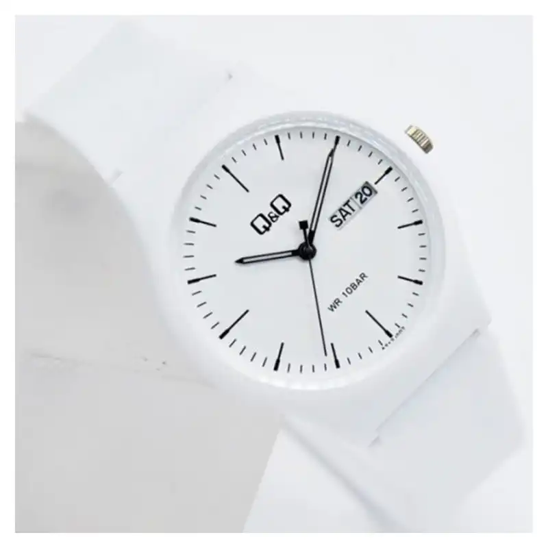 ساعت مچی عقربه ای کیو اند کیو مدل a212j002y