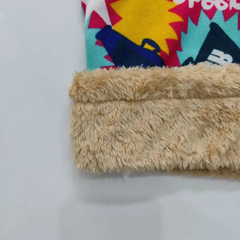 دستمال سر و گردن مدل اسکارف تو خز طرح بافت