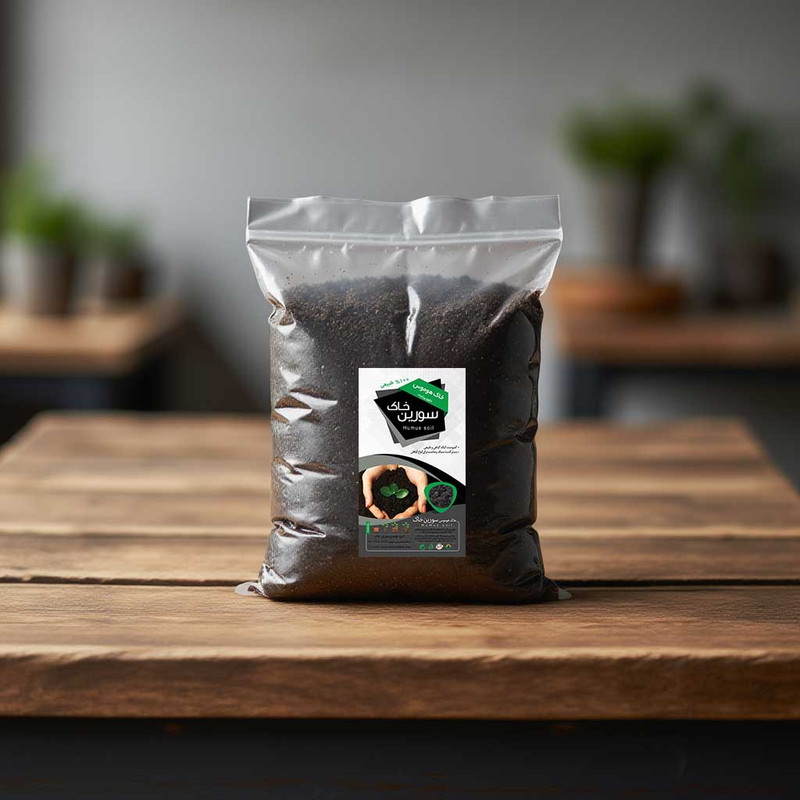 خاک هوموس سورین خاک مدل 4LTR وزن 2 کیلوگرم