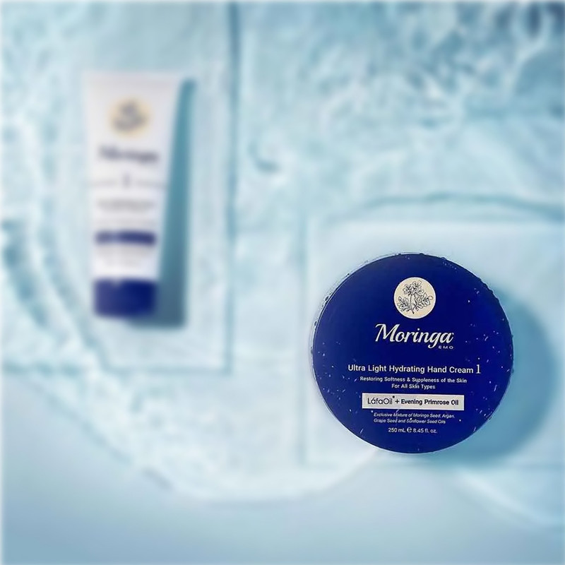 کرم دست فوق سبک و آبرسان مورینگا اِمو مدل 1  انواع پوست کاسه‌ای 250 میلی لیتر