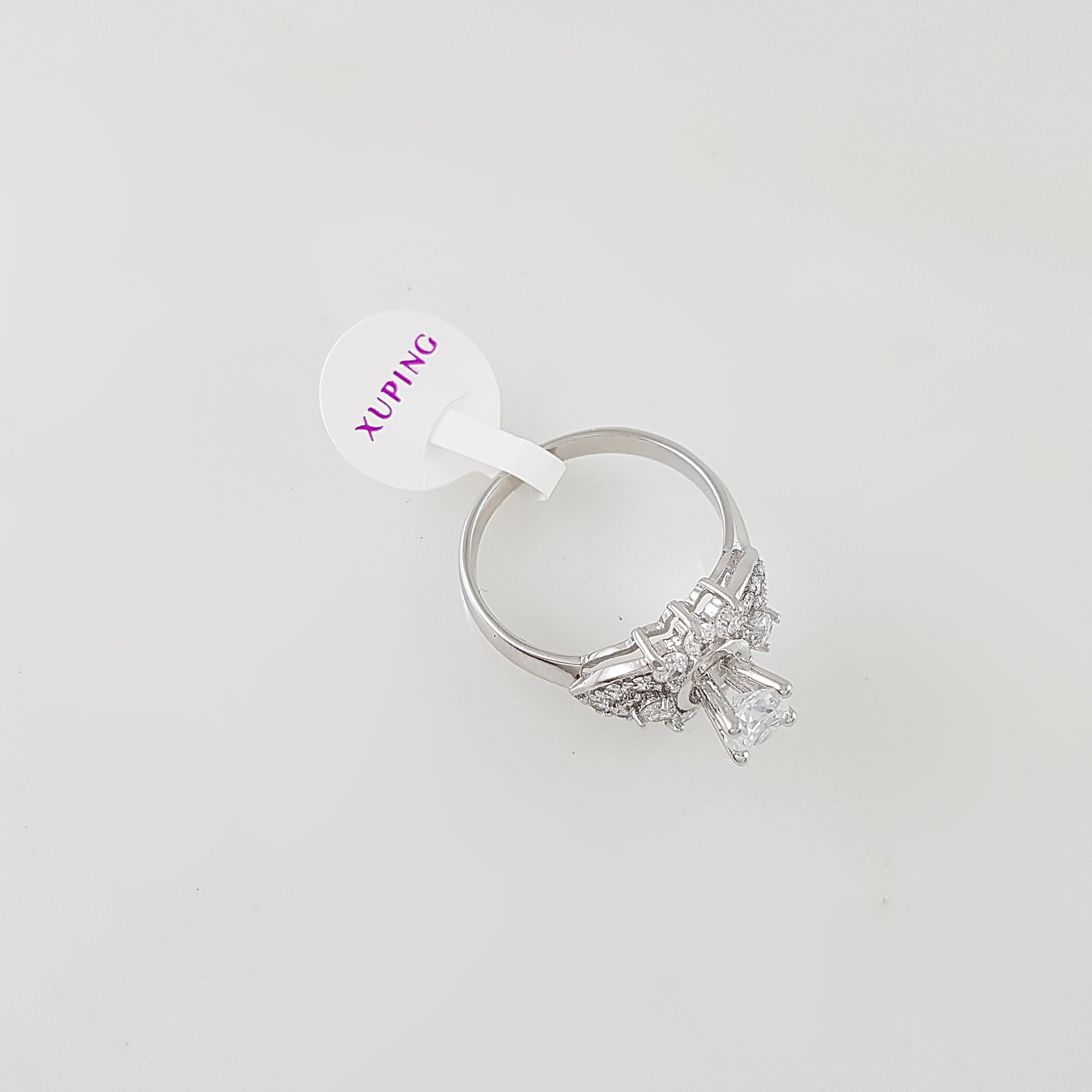 انگشتر زنانه ژوپینگ مدل 1506 انگشتر زنانه ژوپینگ مدل 1506