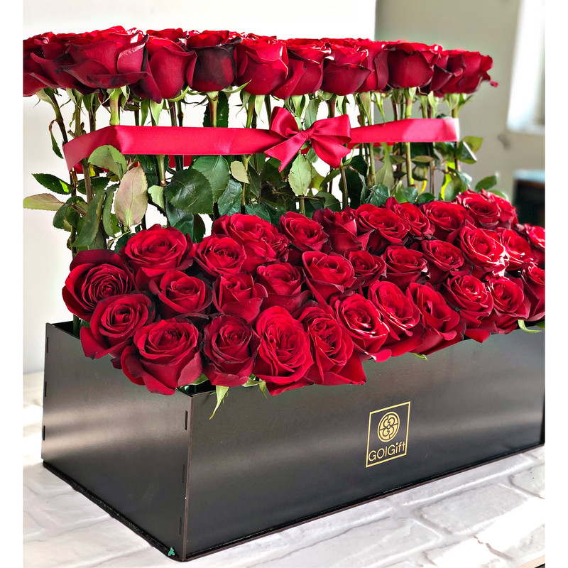 سبد گل رز گل گیفت کد GG0014