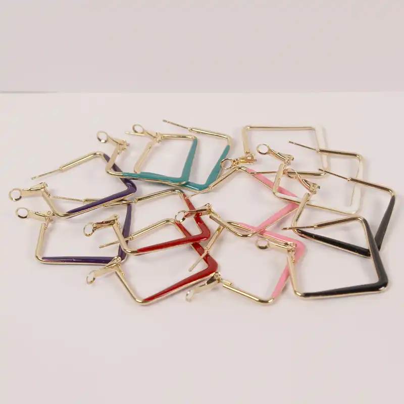 گوشواره زنانه مدل حلقه ای مربع کد 02