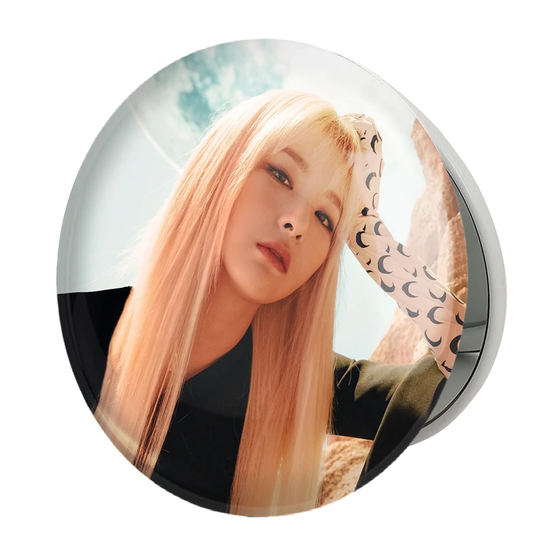 آینه جیبی خندالو طرح سولگی گروه رد ولوت Red Velvet مدل تاشو کد 19631 