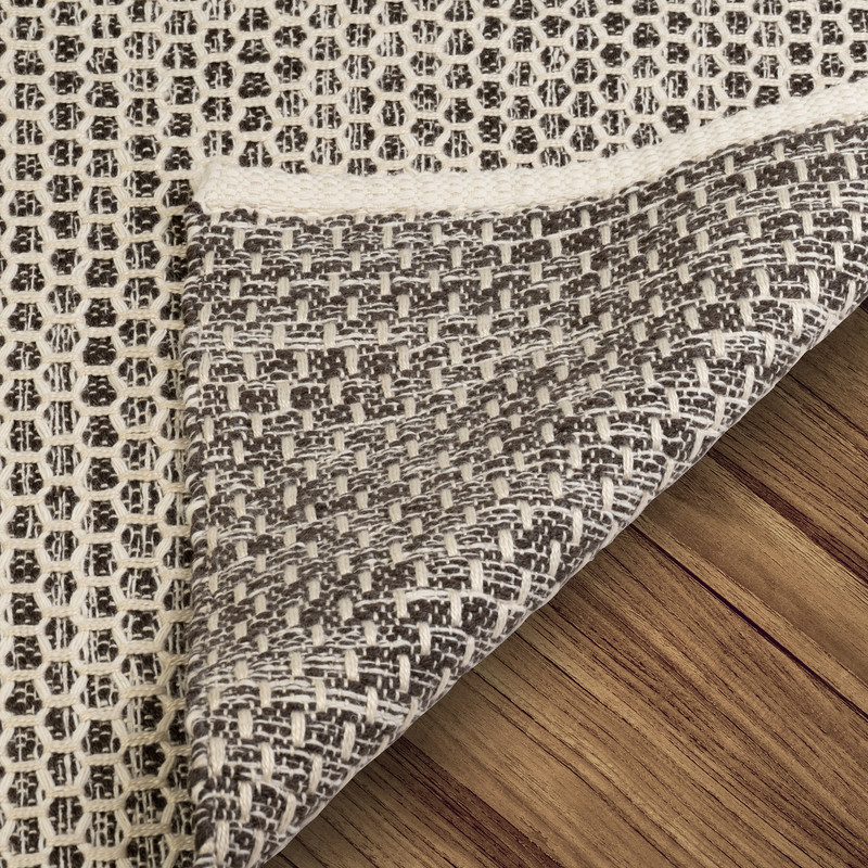 گلیم دستبافت سه و نیم متری مدل لارا کد 003