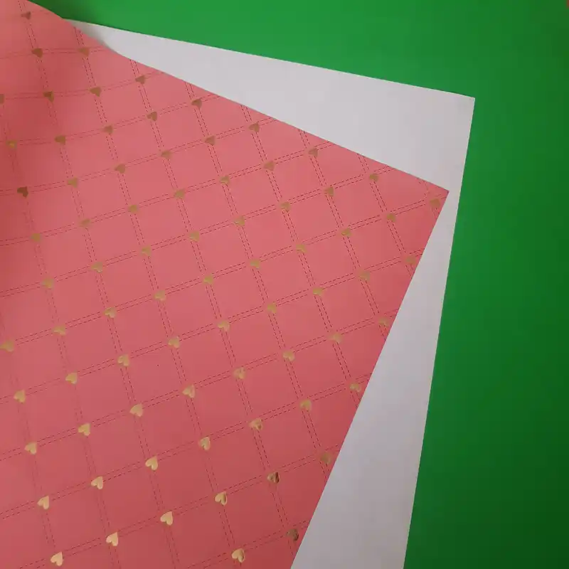 کاغذ کادو مدل قلب 02 بسته 3 عددی