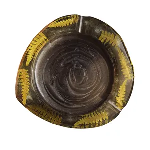 زیرسیگاری مدل برگ سرخس