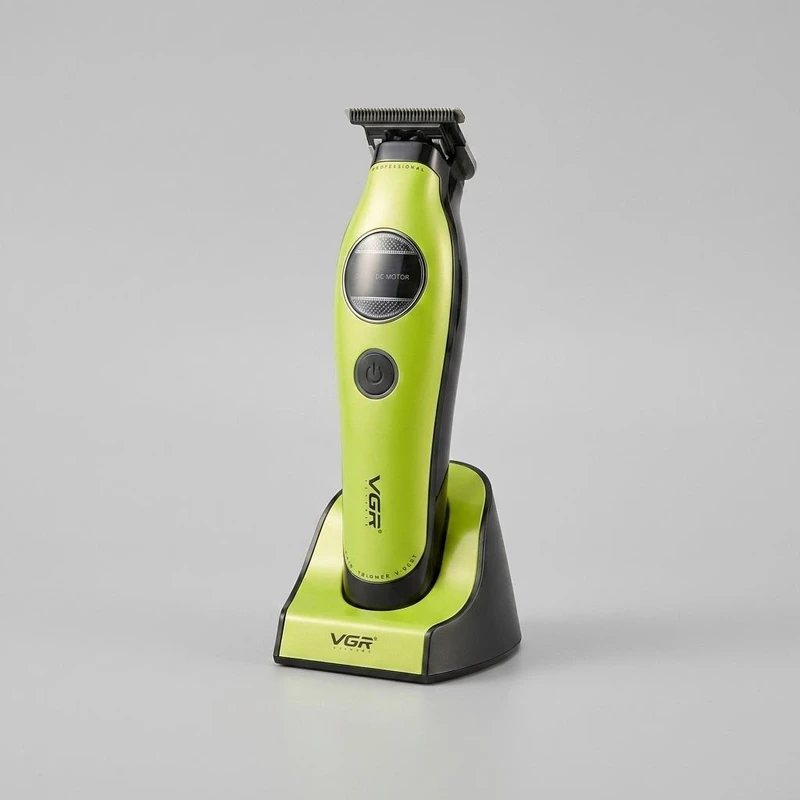 ماشین اصلاح موی صورت شارژی وی جی ار مدل V-880 T با تیغه سرامیکی خودتیز شونده، طراحی ارگونومیک، قابلیت شارژ سریع و اصلاح با شماره صفر