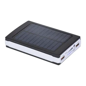 پاوربانک خورشیدی مدل Universal Battery Pack ظرفیت 10000 میلی‌آمپر ساعت