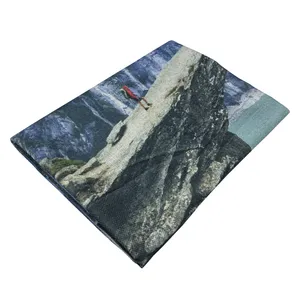 پتو مسافرتی کد 1749 سایز 155x210 سانتی متر