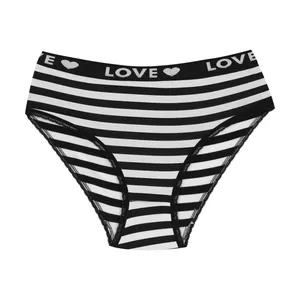 شورت زنانه ناتوسا مدل D7