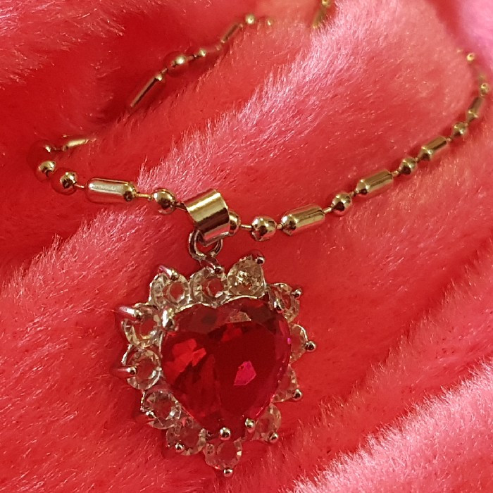 گردنبند دخترانه مدل قلب کد P700 گردنبند دخترانه مدل قلب کد P700