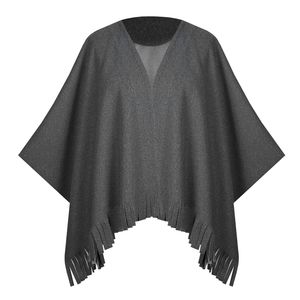 نقد و بررسی پانچو زنانه مدل فوتر شنلی ریش ریش کد AK1497 توسط خریداران