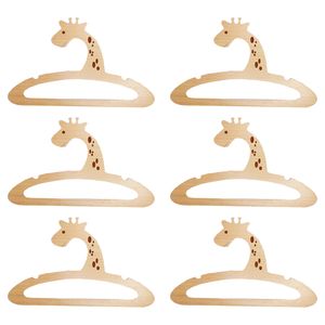 چوب لباسی نوزاد مدل زرافه کد C02 مجموعه 6 عددی